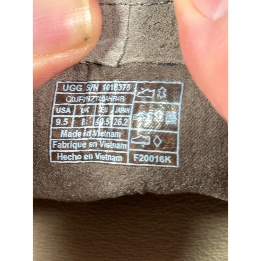 Ugg Adley Perf Slip On Sneaker Womens 9.5 Brown Tan Suede Leather Flat 1018375 - Picture 9 of 9